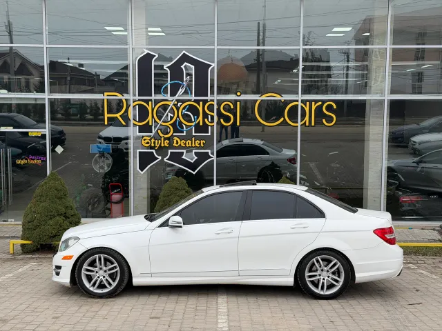 Mercedes-Benz C-Класс - фото 4