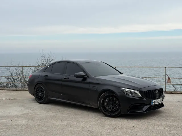 Mercedes-Benz C-Класс AMG - фото 3