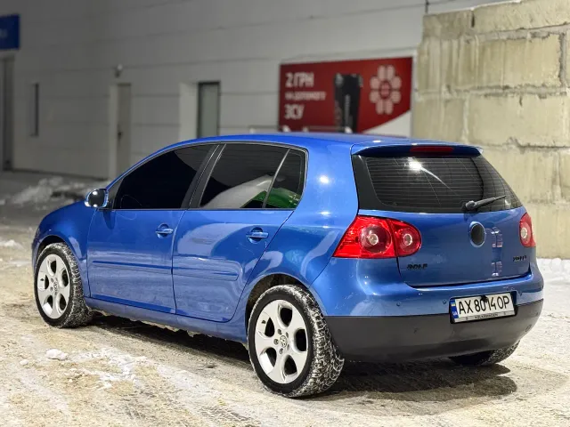 Volkswagen Golf - фото 5