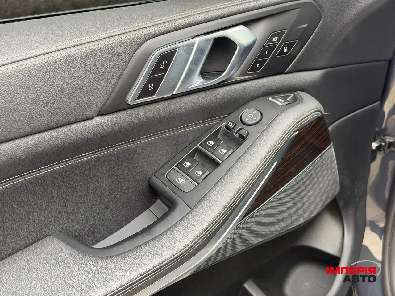 BMW X5 - фото 27