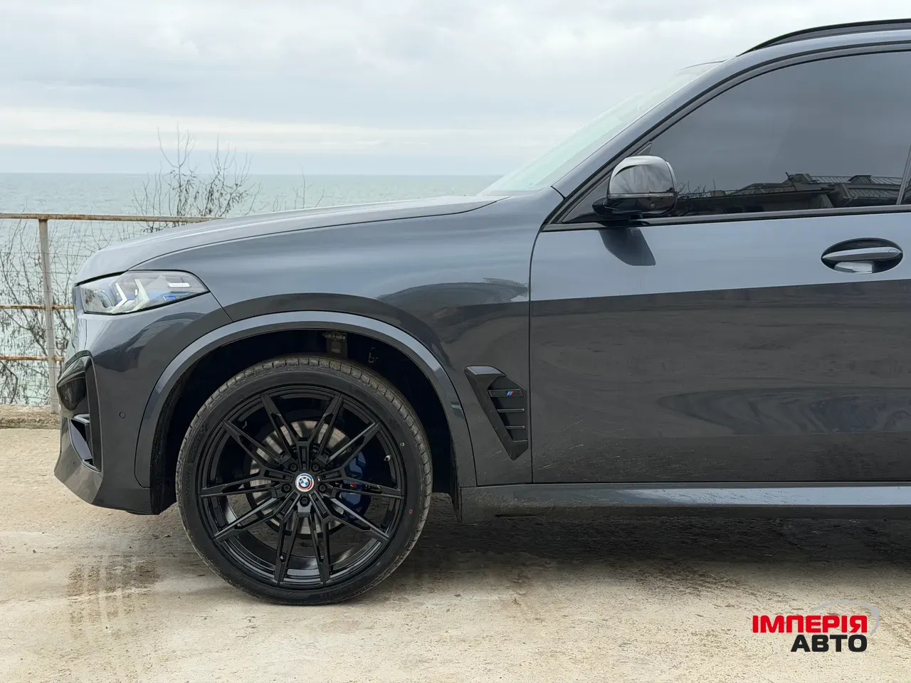 BMW X5 - фото 5