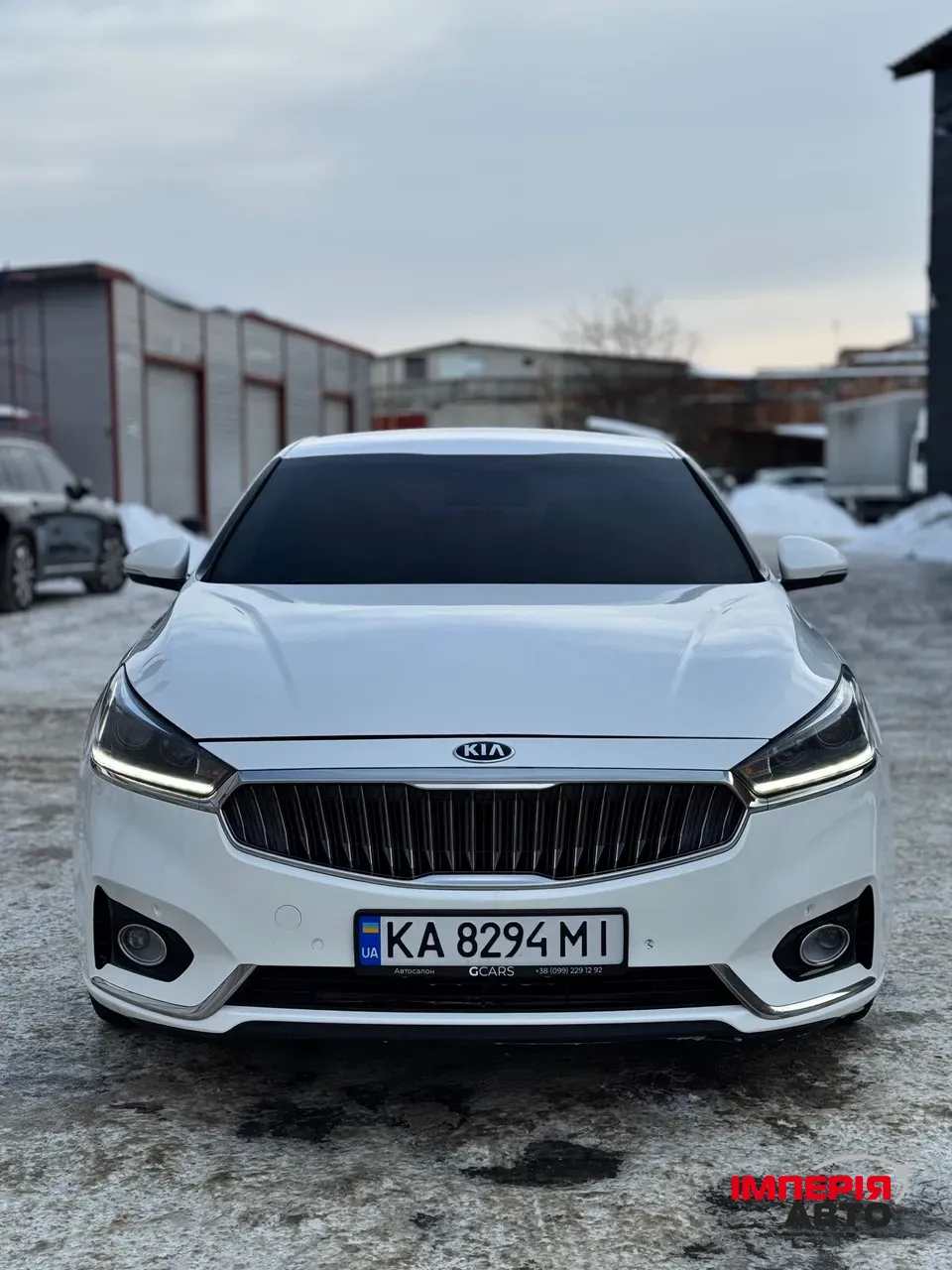 Kia K7 - фото 1