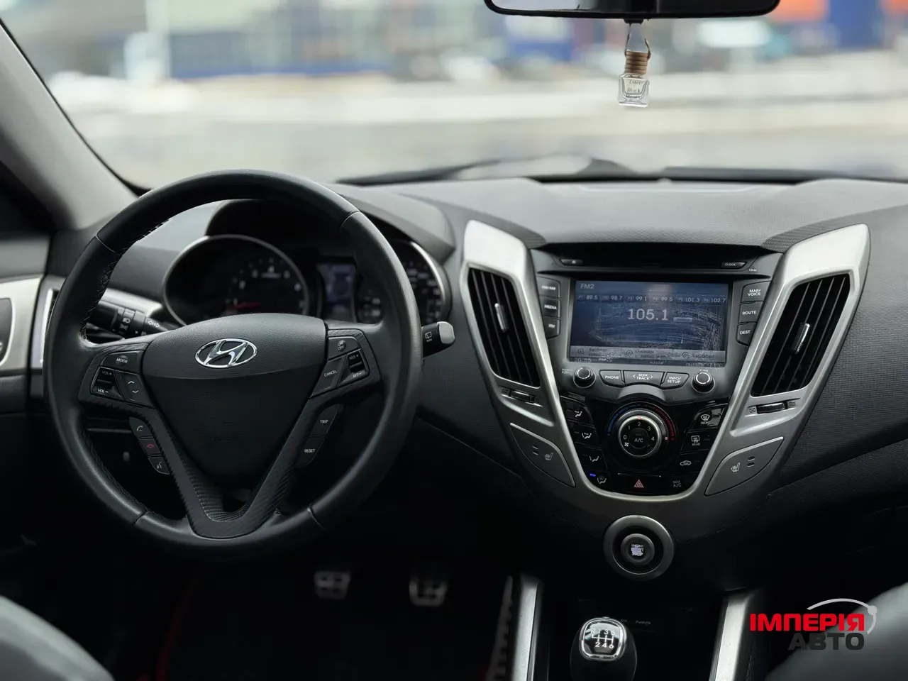 Hyundai Veloster - фото 16