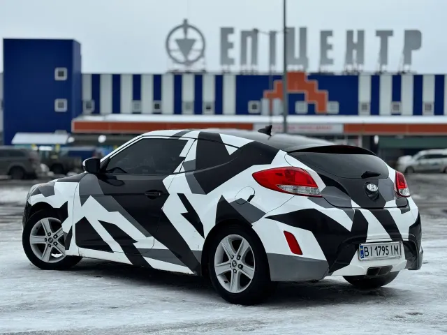 Hyundai Veloster - фото 5