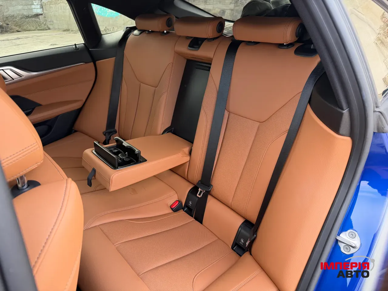 BMW i4 - фото 18