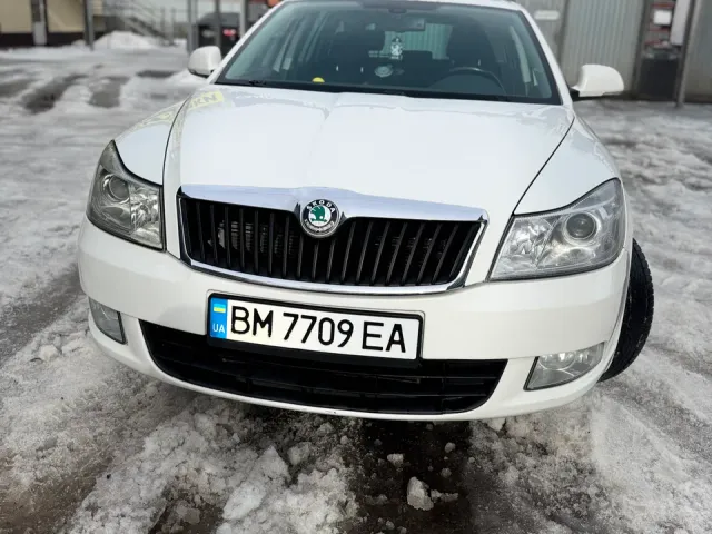 Skoda Octavia - фото 1