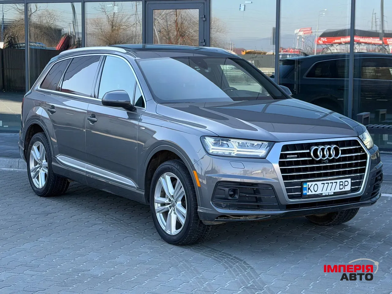 Audi Q7 - фото 3