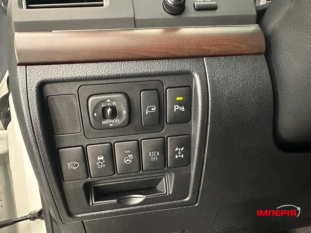 Toyota Land Cruiser - фото 25