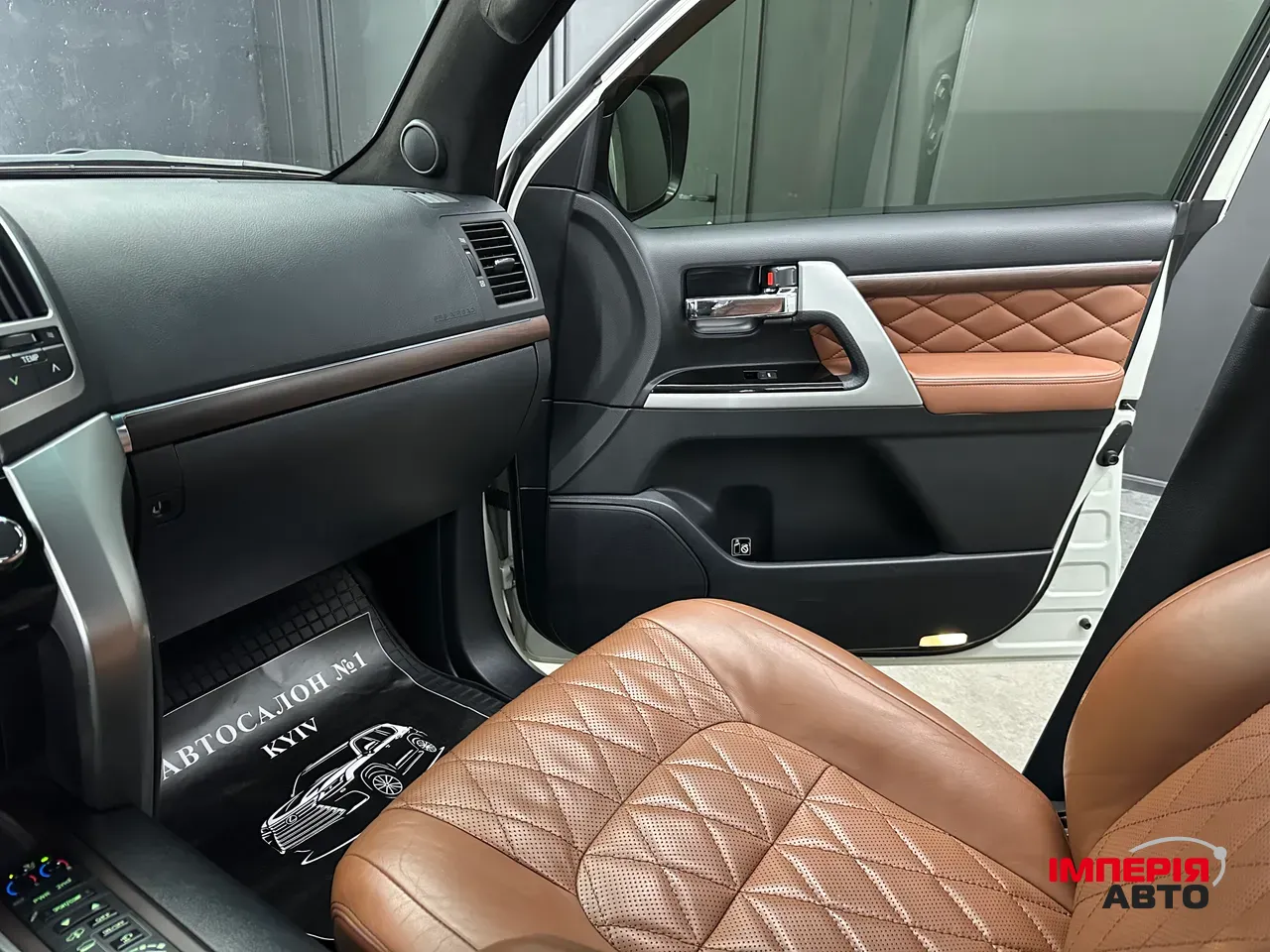 Toyota Land Cruiser - фото 36