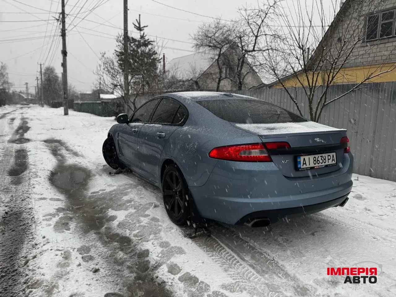 Jaguar XF - фото 12