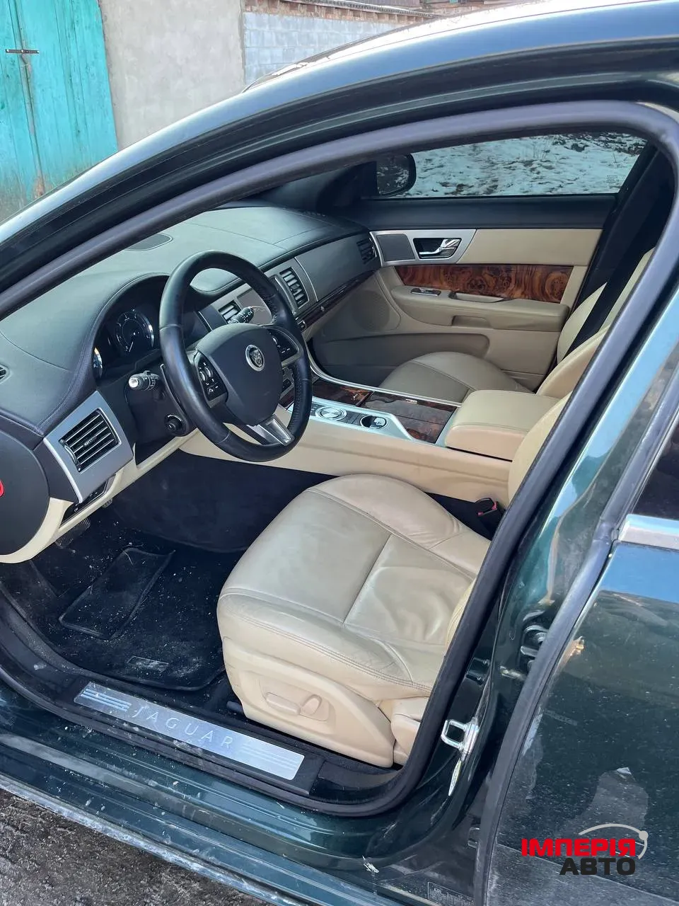 Jaguar XF - фото 5