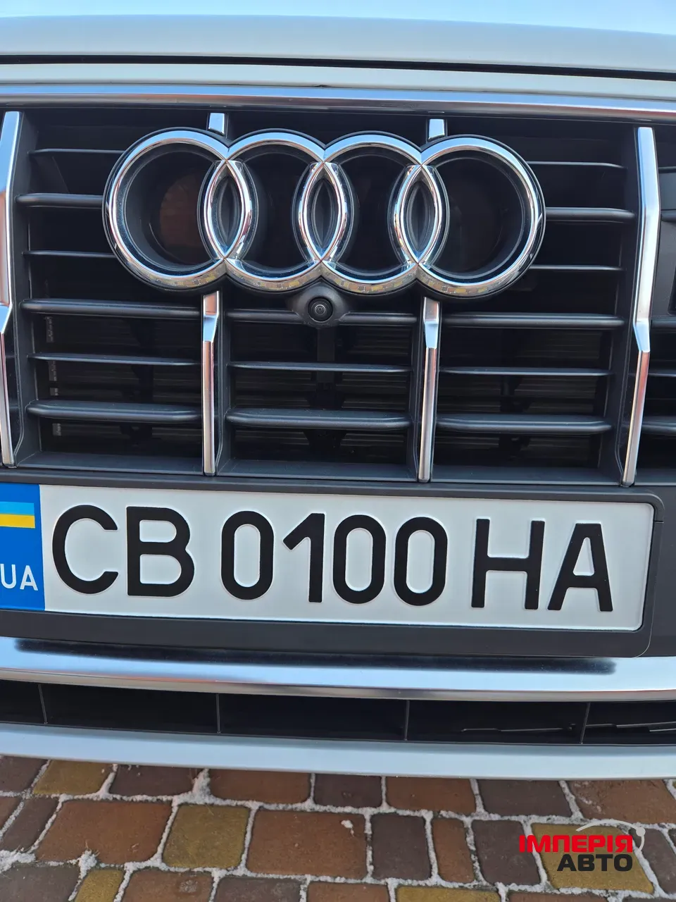 Audi Q7 - фото 19