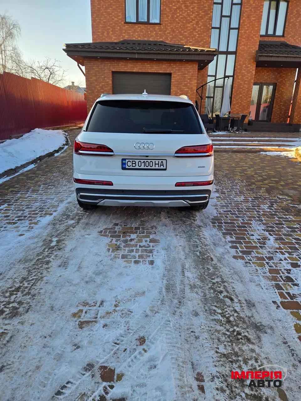 Audi Q7 - фото 12