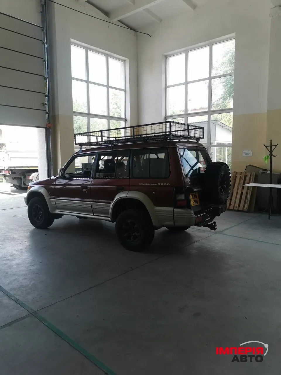 Mitsubishi Pajero - фото 7