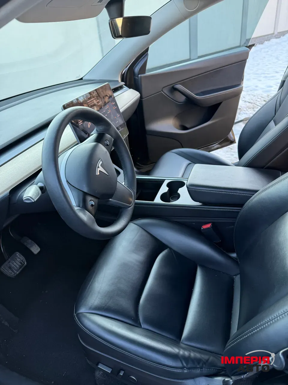 Tesla Model Y - фото 14