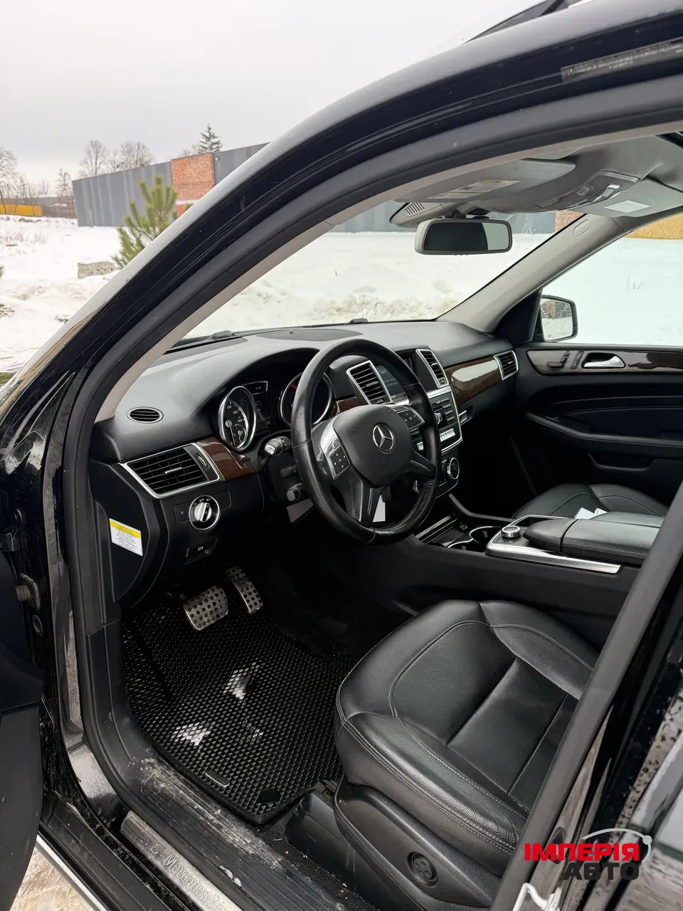 Mercedes-Benz M-Класс - фото 12