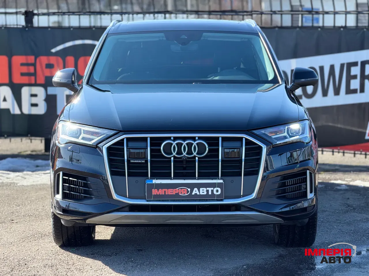 Audi Q7 - фото 2