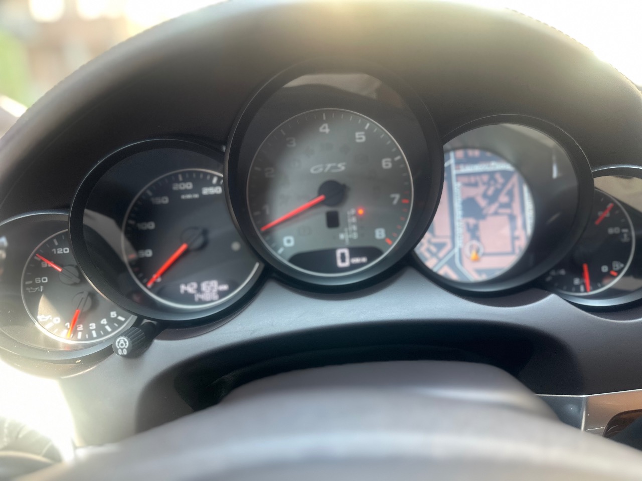 Porsche Cayenne - фото 9