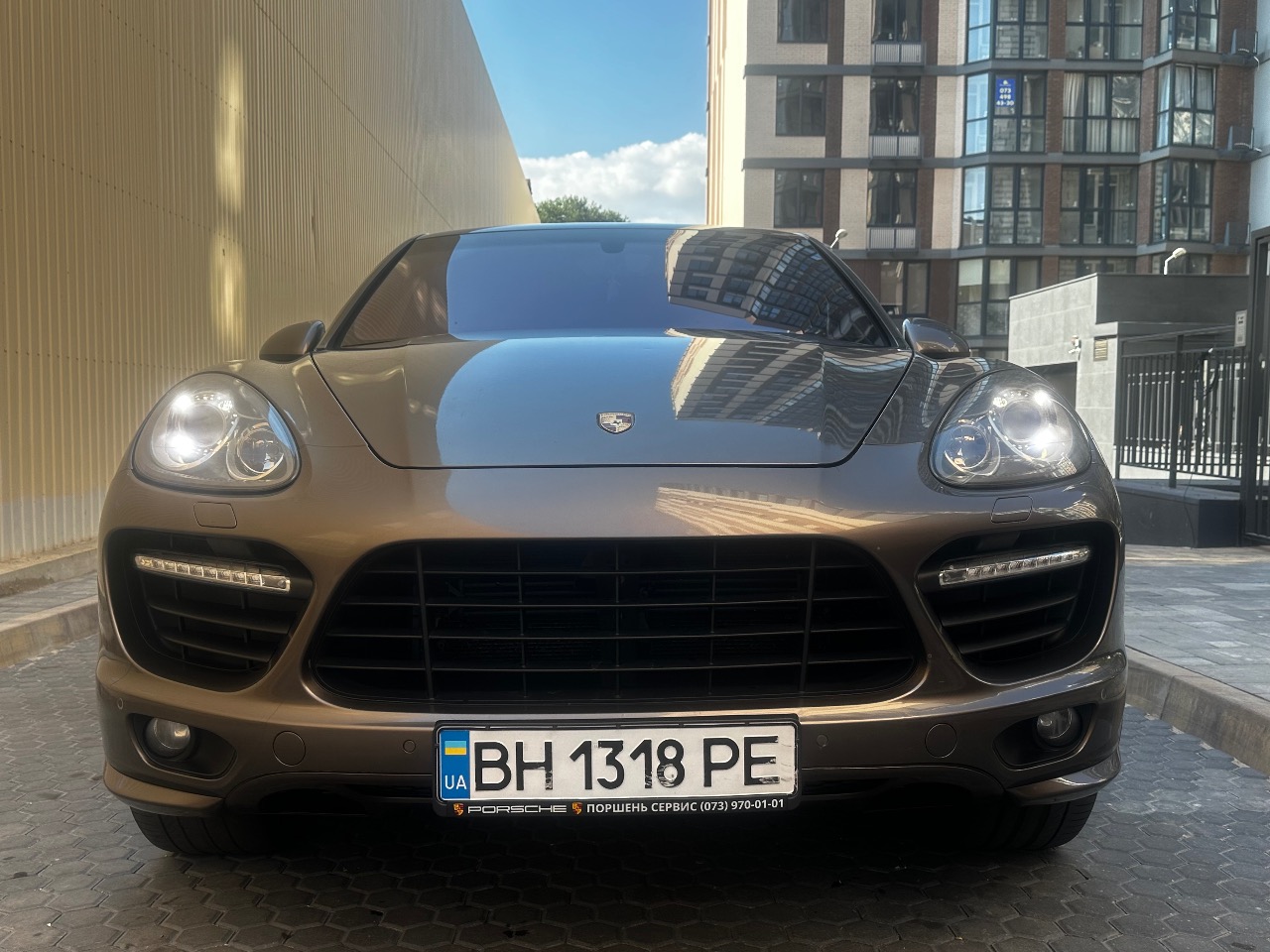 Porsche Cayenne - фото 6