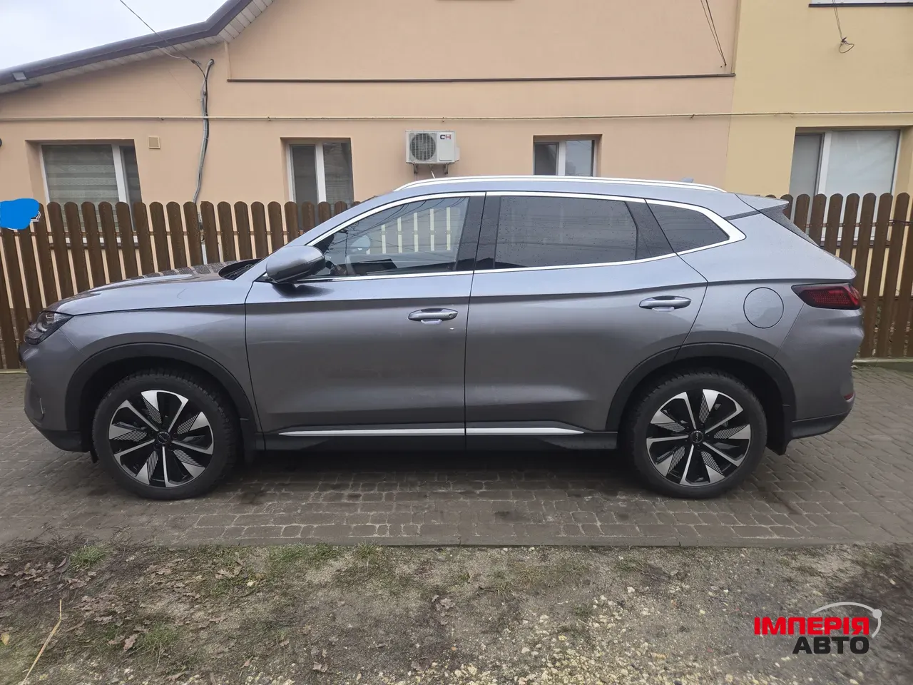 BYD Song Plus - фото 3