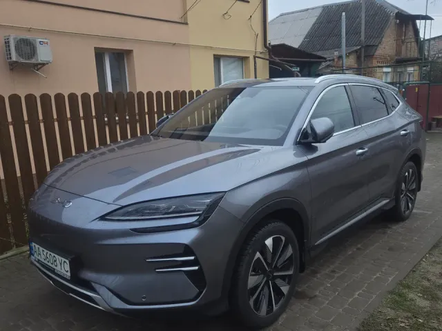 BYD Song Plus - фото 2