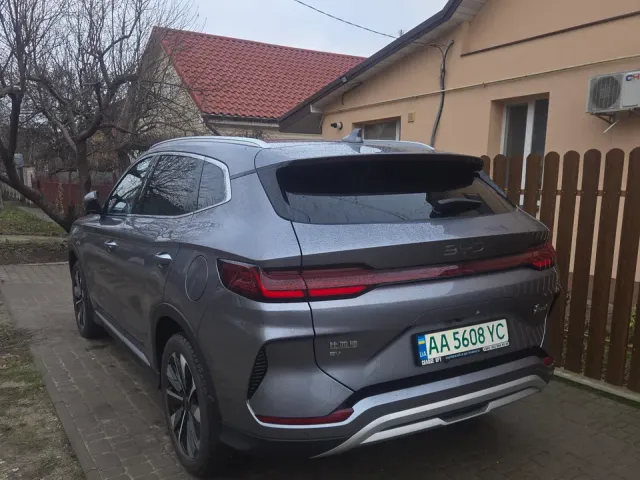 BYD Song Plus - фото 4
