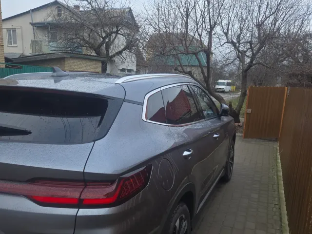 BYD Song Plus - фото 5