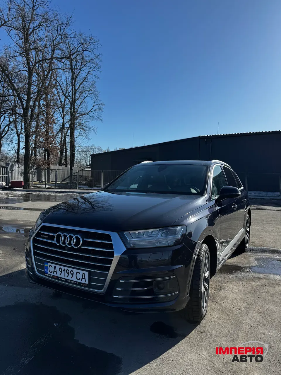 Audi Q7 - фото 1