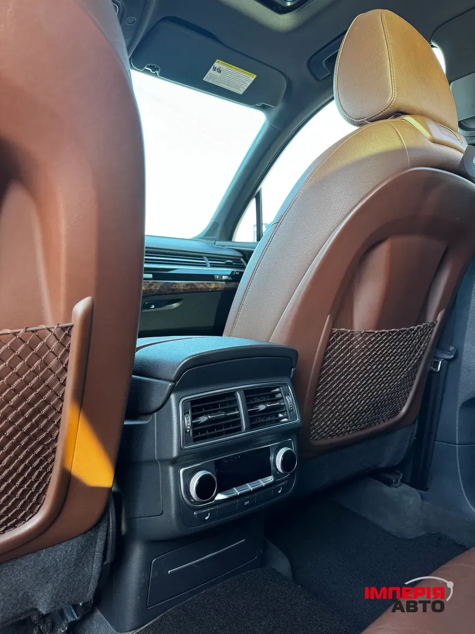 Audi Q7 - фото 18