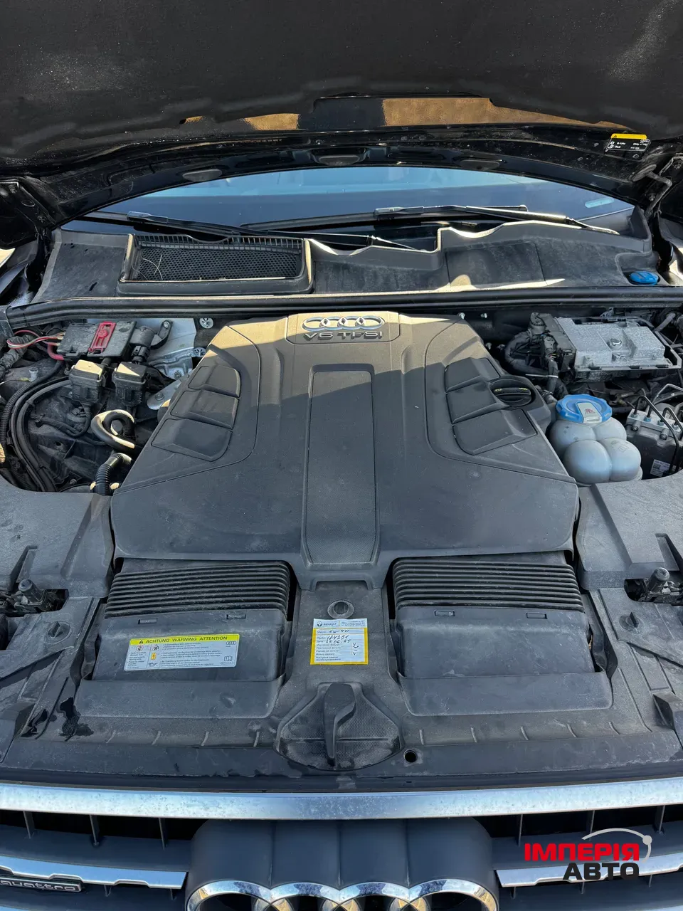 Audi Q7 - фото 7