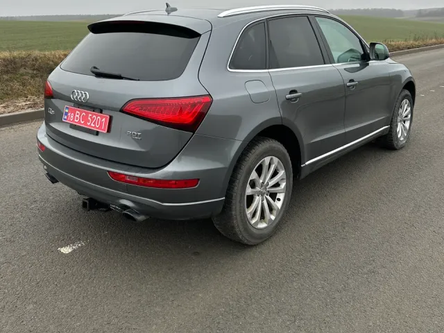 Audi Q5 - фото 5