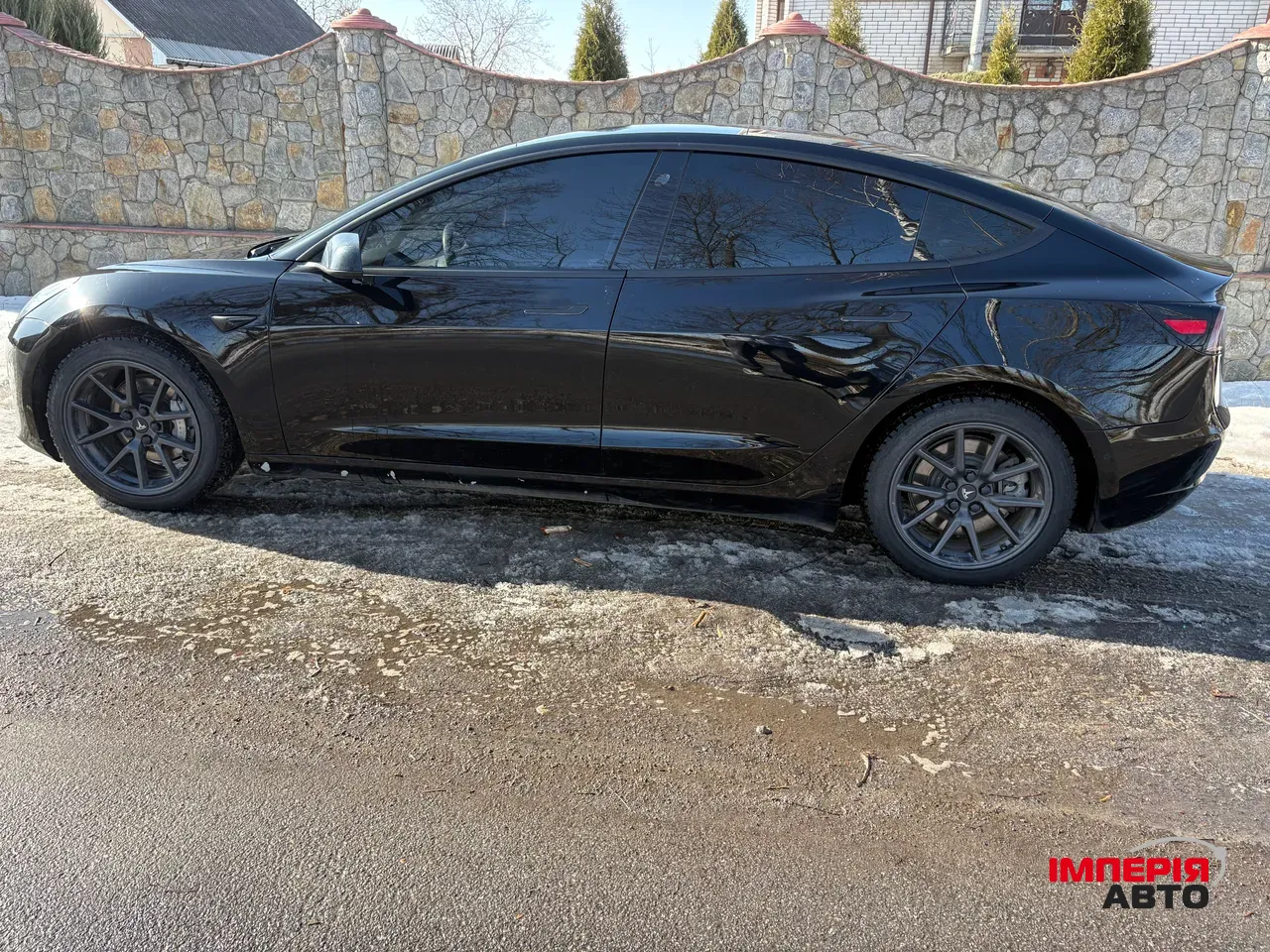 Tesla Model 3 - фото 17