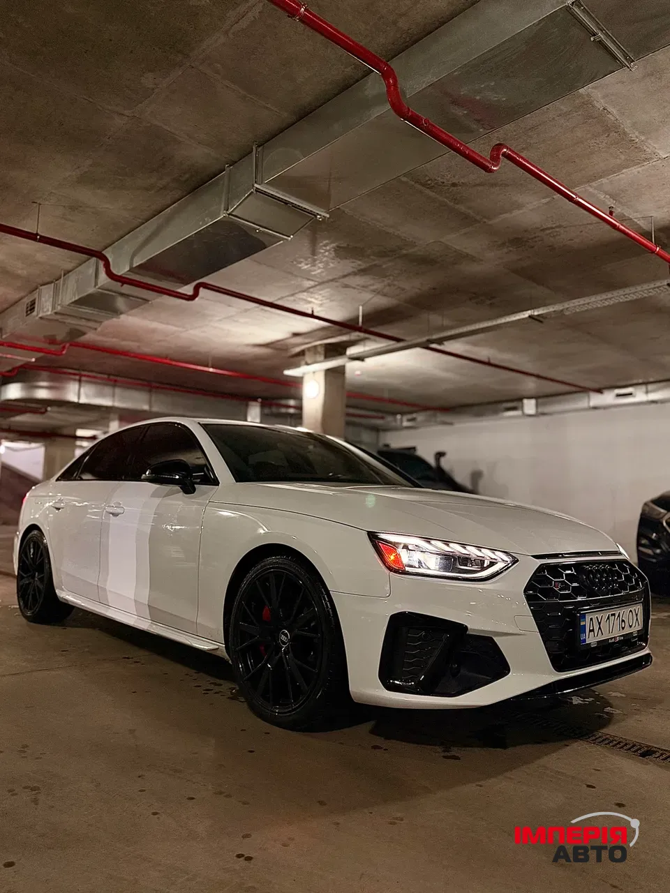 Audi S4 - фото 4