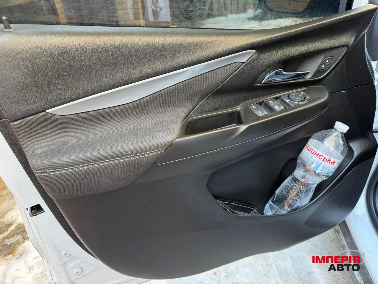 Chevrolet Bolt - фото 27