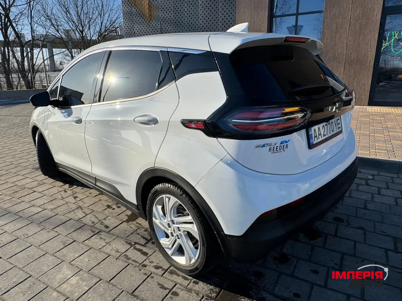 Chevrolet Bolt - фото 12