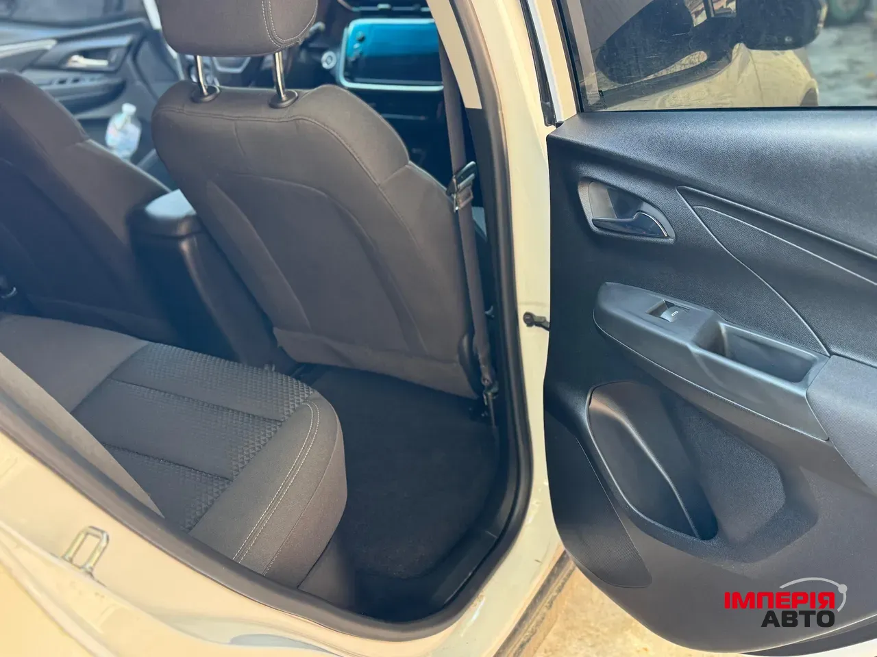 Chevrolet Bolt - фото 20