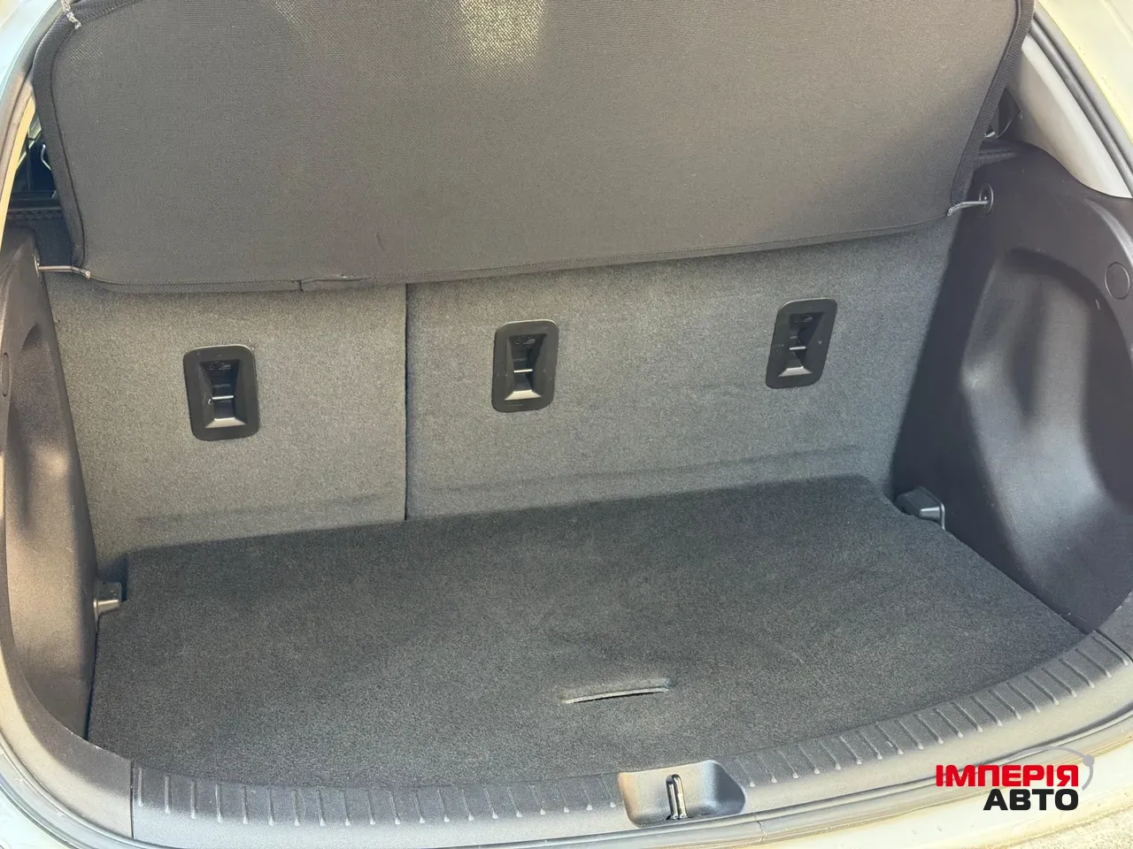 Chevrolet Bolt - фото 19