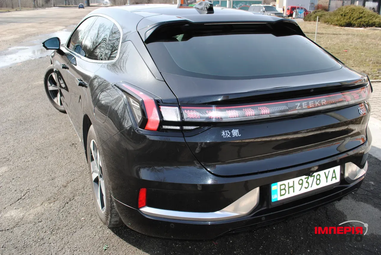 Zeekr 001 - фото 20