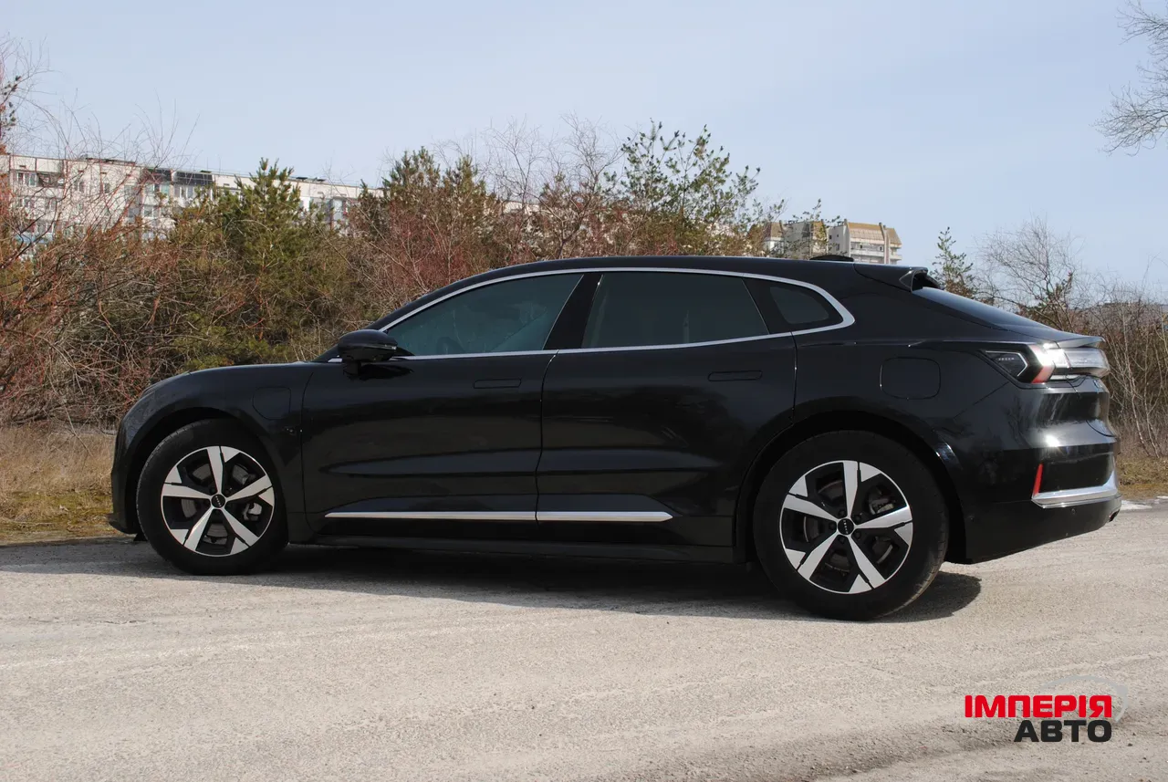 Zeekr 001 - фото 32