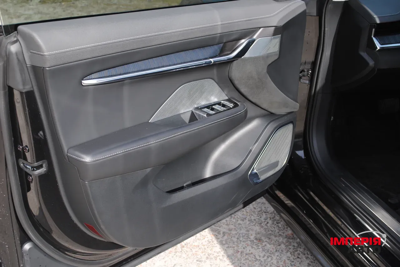 Zeekr 001 - фото 45