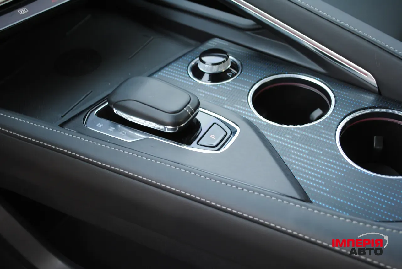 Zeekr 001 - фото 40