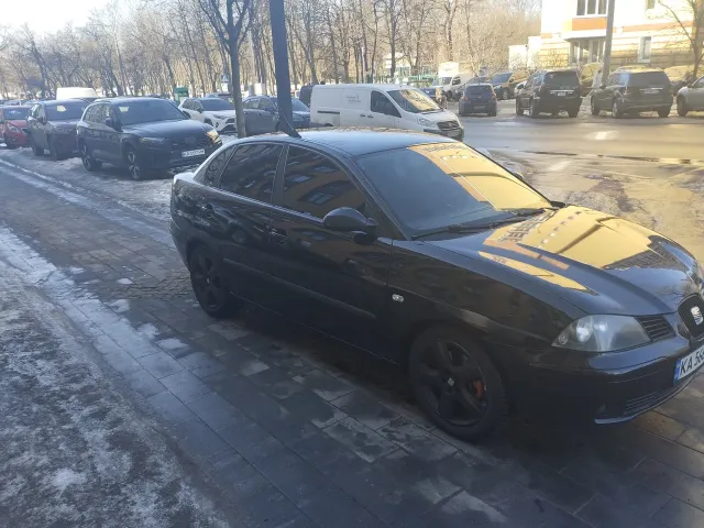 SEAT Cordoba - фото 2