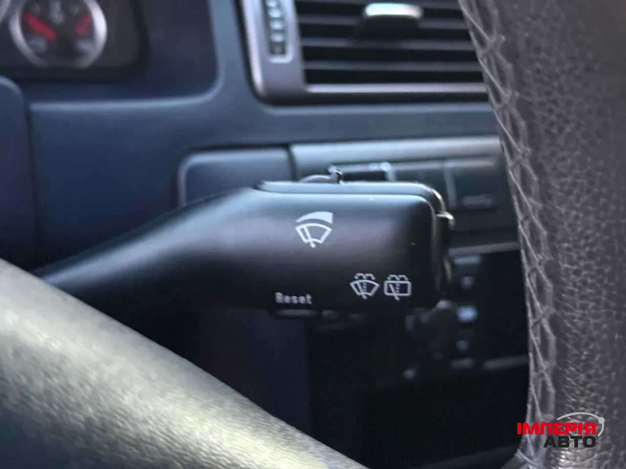 Audi A6 - фото 38