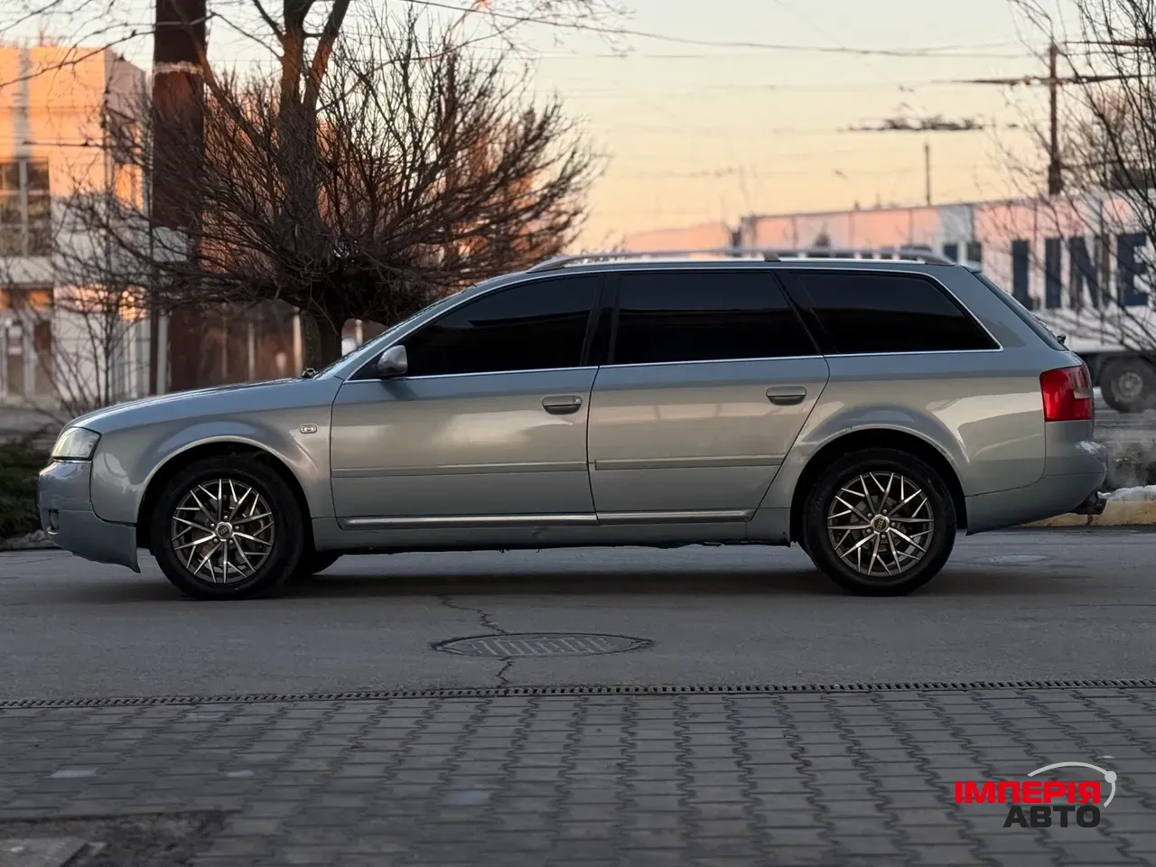 Audi A6 - фото 2