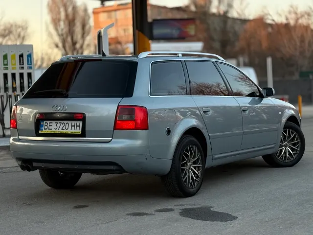 Audi A6 - фото 5