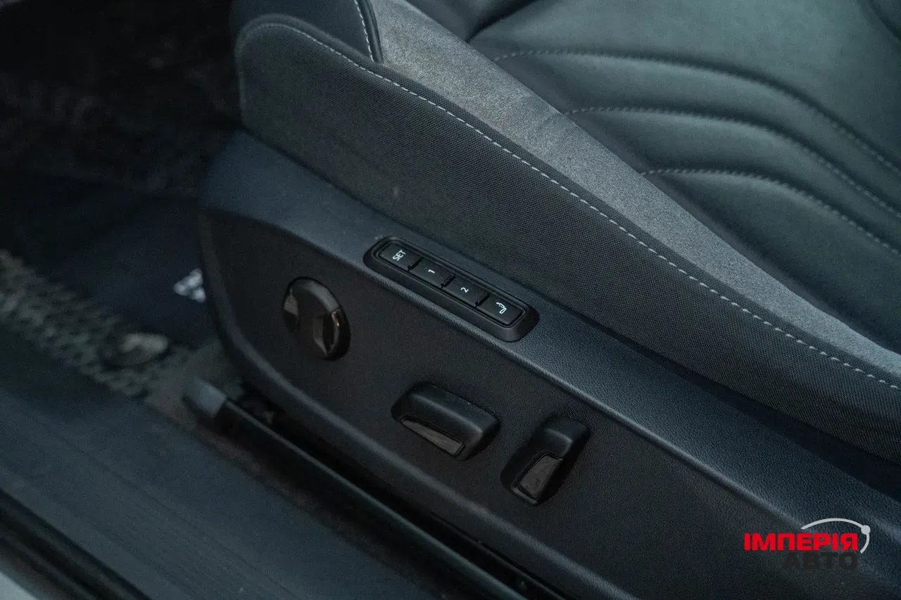 Volkswagen ID.4 - фото 12