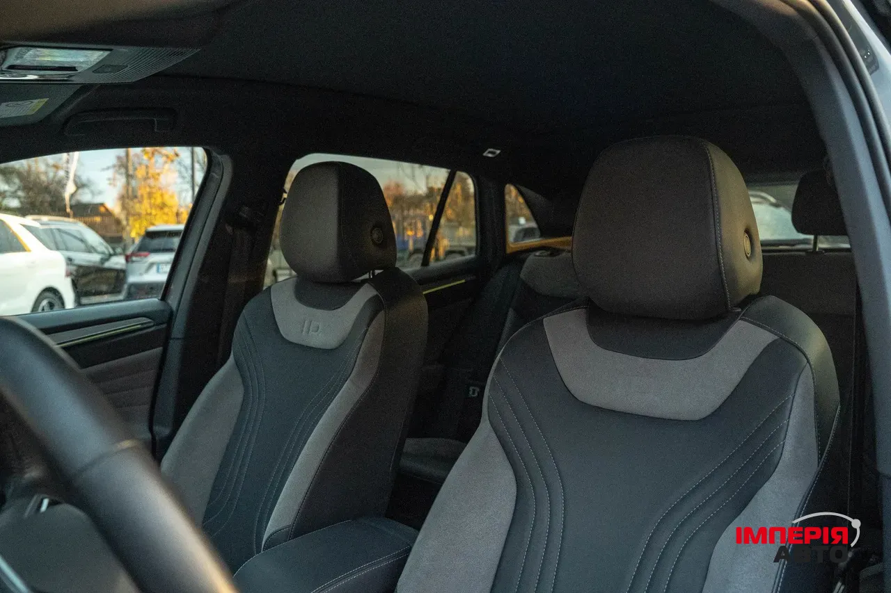 Volkswagen ID.4 - фото 24