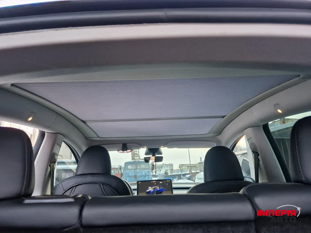 Tesla Model Y - фото 24