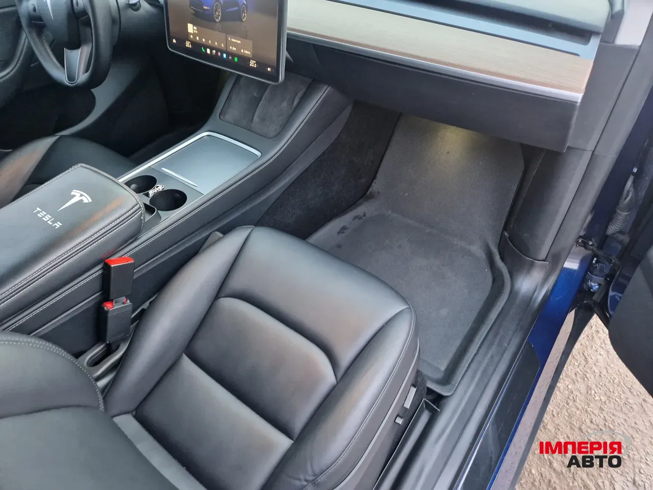 Tesla Model Y - фото 20