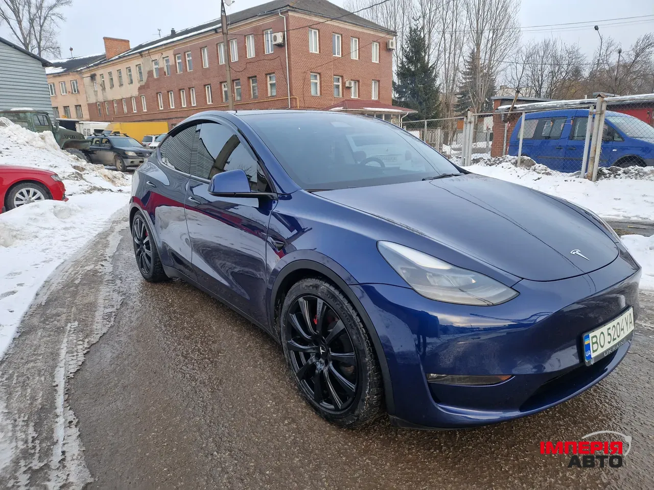 Tesla Model Y - фото 4